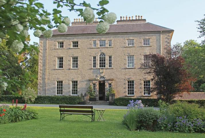 BnB für 16 Personen, mit Ausblick und Garten in Irland