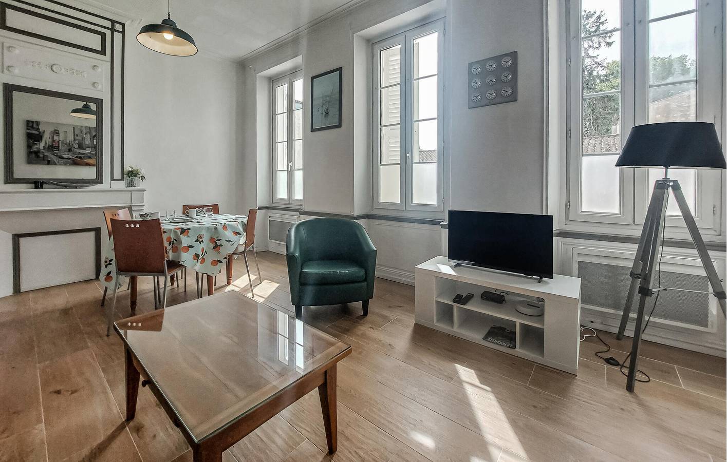 Appartement de vacances entier, Appartement confortable près de La Rochelle : Wi-Fi, cuisine et accès à pied au bord de mer in La Rochelle, Région de La Rochelle