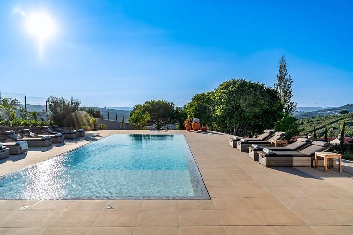 Villa para 18 pessoas, com Terraço e Jardim e ainda Piscina em Município de Alenquer