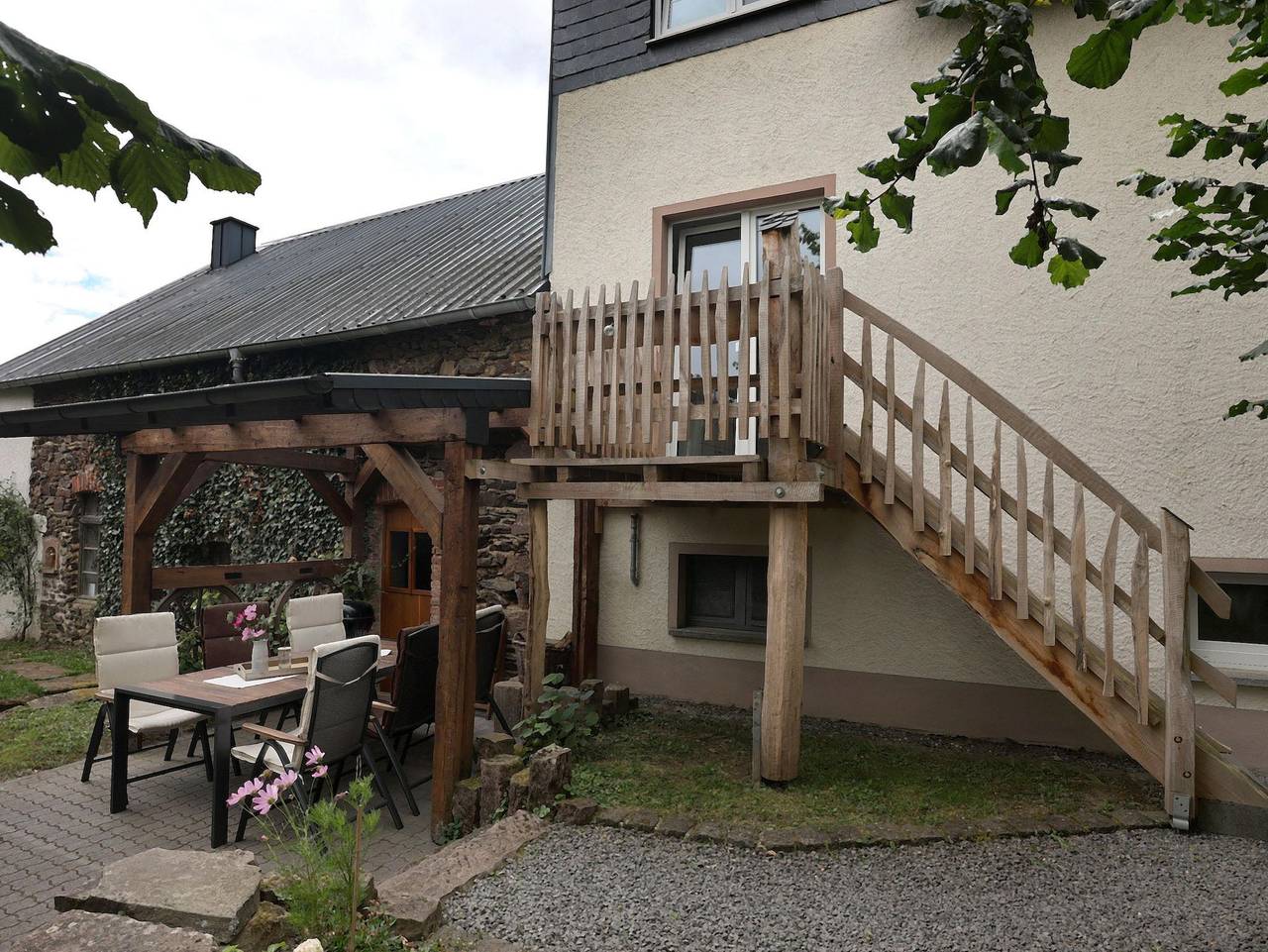 Strohpension oder Ferienwohnung Gerberhaus - Ferienhaus (Gerberhaus gesamt) für 5-7 Personen in Manderscheid, Bernkastel-Kues & Umgebung