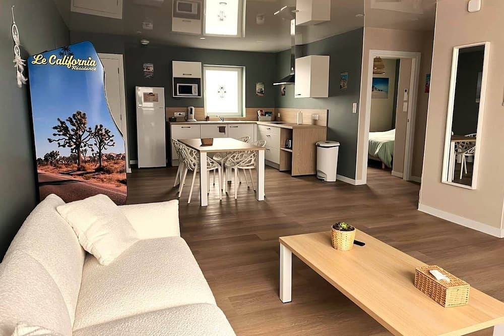 Appartement entier, Malibu - Suite dans résidence avec piscine in Neuf-Mesnil, Avesnes-sur-Helpe