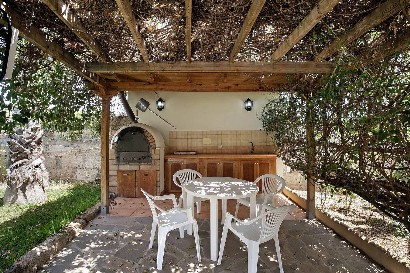 Ganzes Studio, Ferienhaus „Las Tres Palmeras“ mit Bergblick, Gemeinschaftspool und Wlan in Güímar, Teneriffa Süd