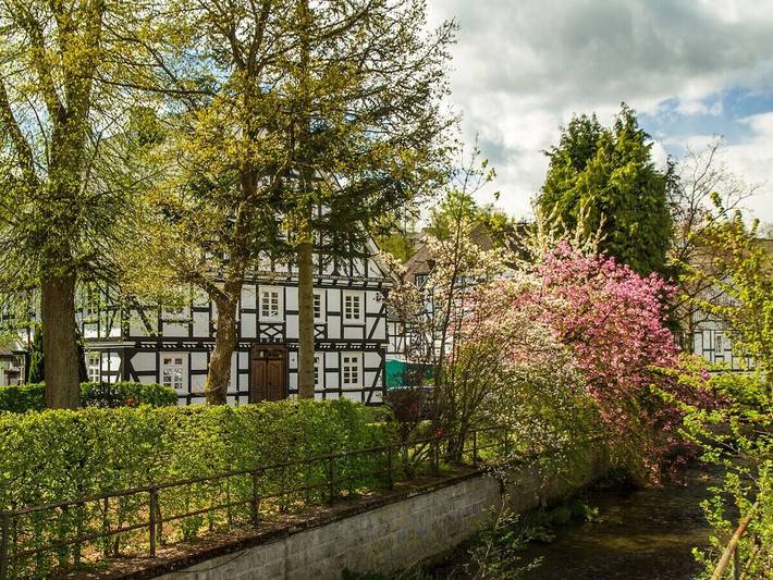 Chalet für 4 Personen, mit Balkon in Schmallenberg