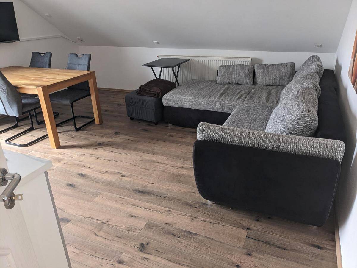 Ganze Wohnung, Ferienwohnung Lang in Nittenau, Ostbayern