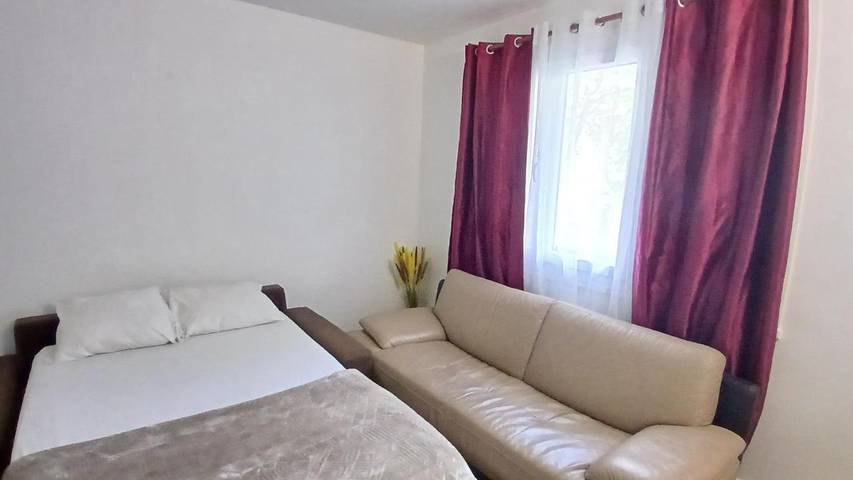 Chambre d’hôte pour 3 personnes, avec vue à La Garenne-Colombes