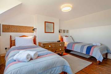 Cottage for 8 People in Purbeck Heritage Coast, Photo 4