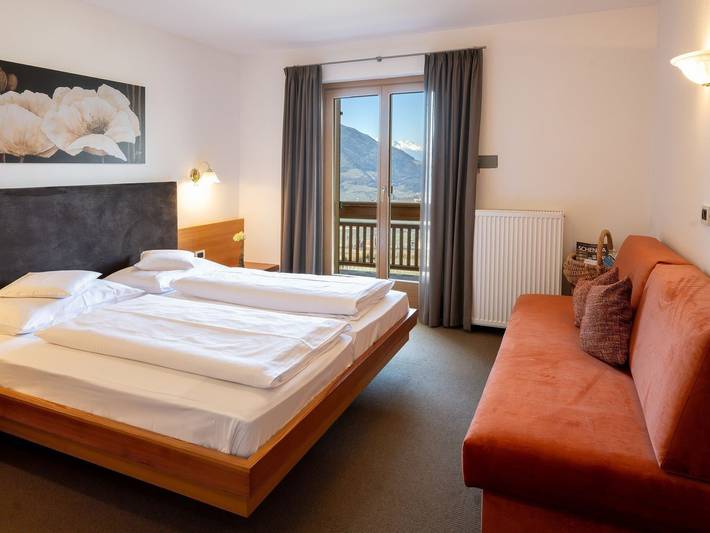 Ferienwohnung für 3 Personen, mit Garten in Schenna - 2