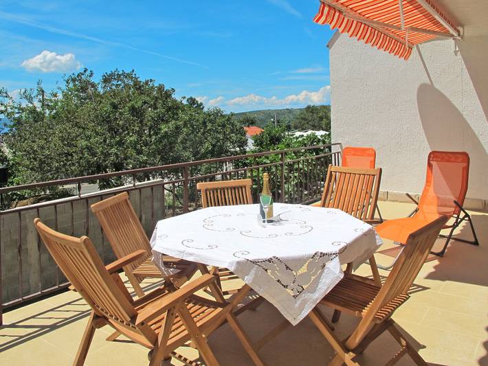 Apartament wakacyjny dla 5 osób, z Taras w Novi Vinodolski