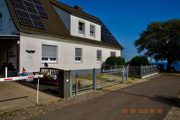 Ferienwohnung für 4 Personen, mit Garten und Whirlpool in Sassnitz