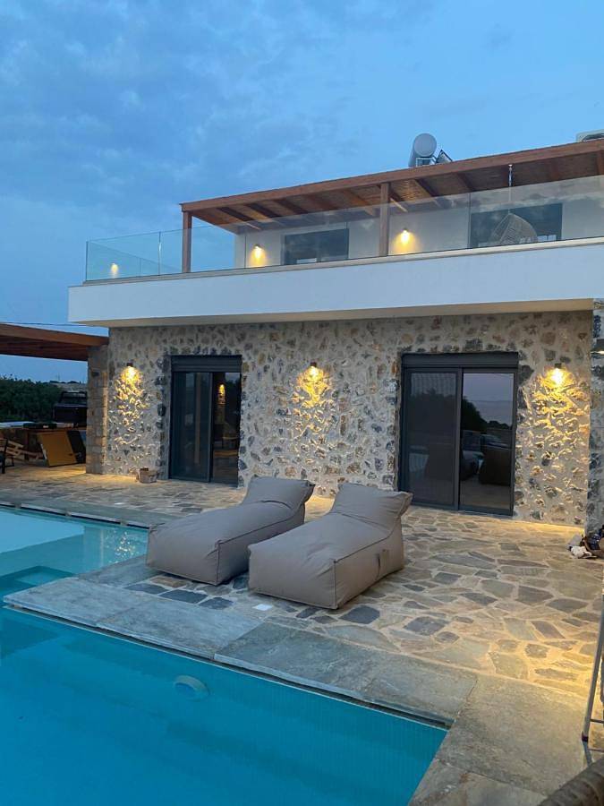 Villa für 8 Personen, mit Pool und Ausblick sowie Garten auf Kos - 4