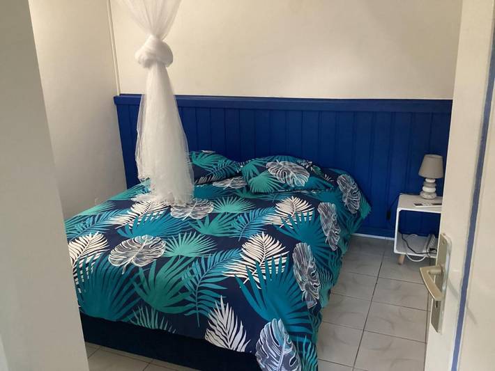 Gîte pour 5 personnes, avec vue et jardin à Vieux-Fort - 3