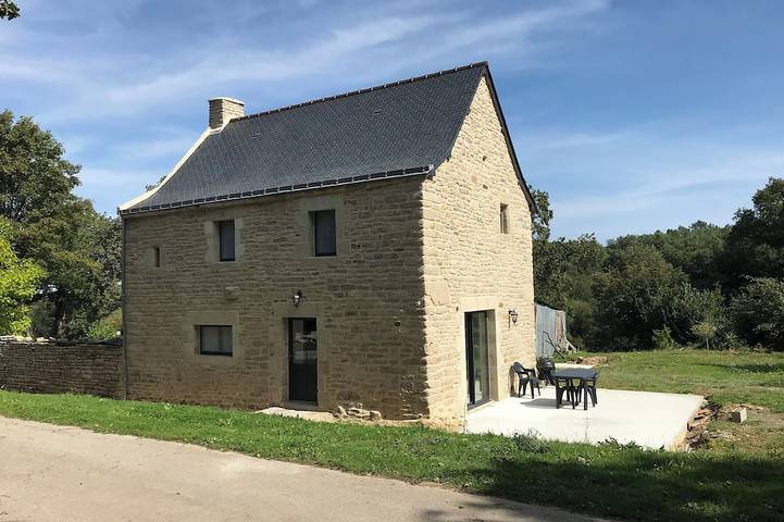 Location de vacances pour 4 personnes, avec Jardin à Cruguel