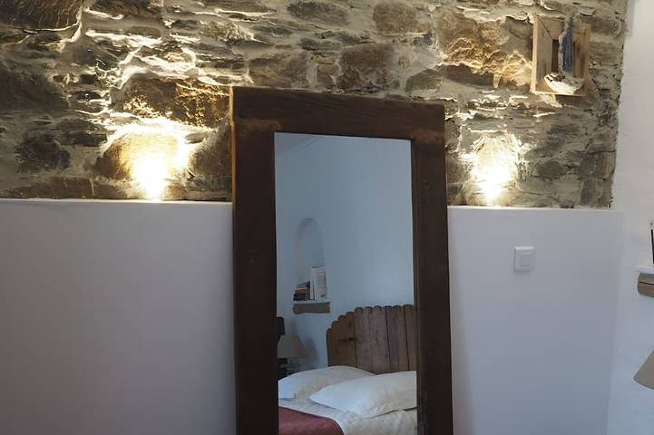 Maison de charme corse, lumineuse, clim, 4km de la mer/plage, proche restaurant in Brando, Cap Corse