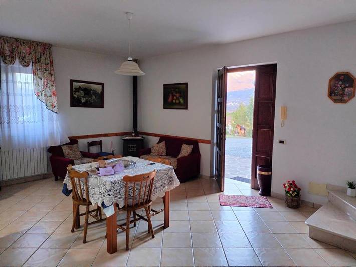 Appartamento per 4 persone, con Giardino e Panorama a Trecchina