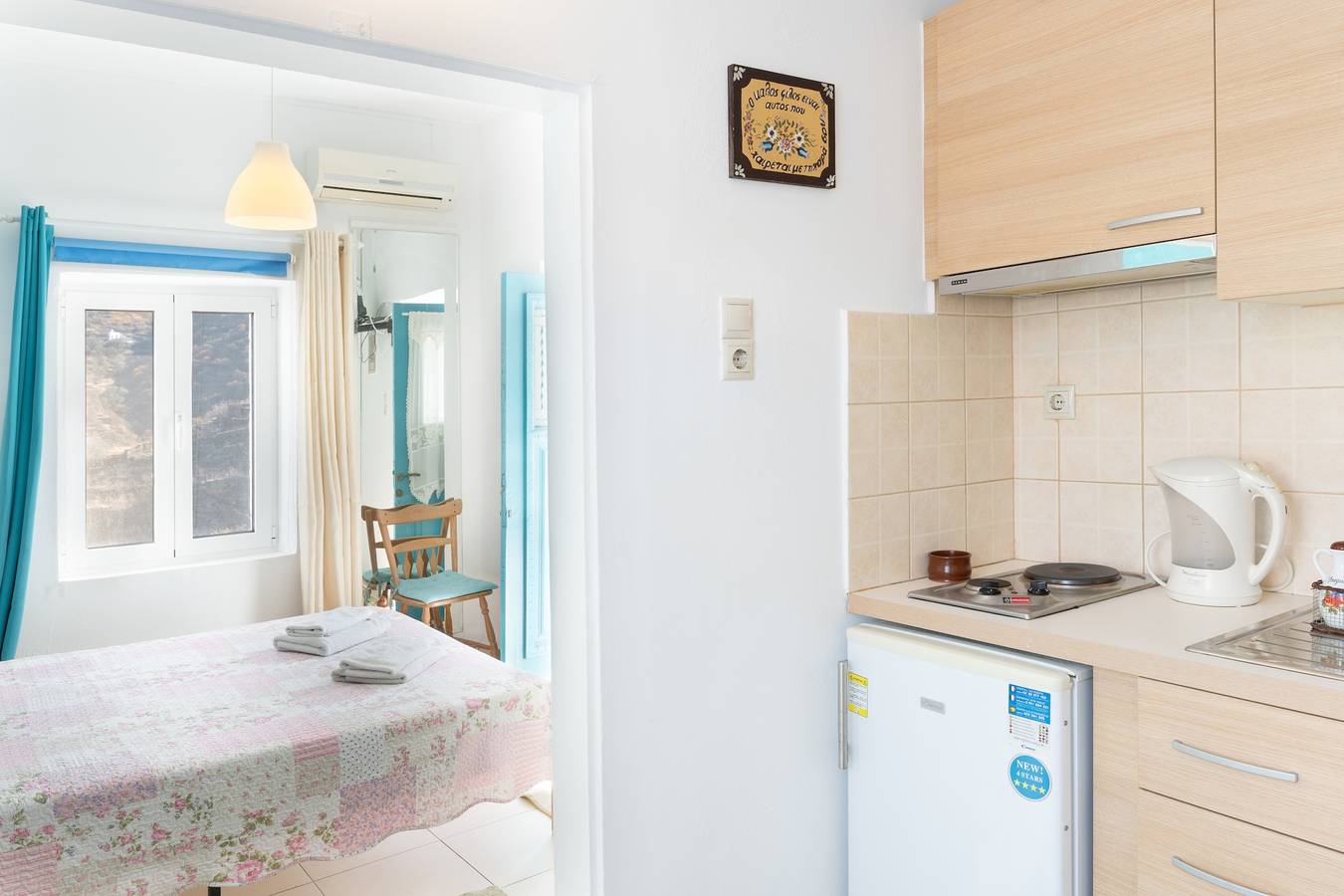 Hel studio-lejlighed, Studio Apartment 'The Castle Kea' with Mountain View, Wi-Fi and Air Conditioning in Kea