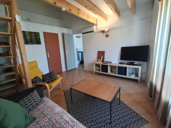 Gîte pour 5 personnes, avec terrasse à Mollans-sur-Ouvèze - 2