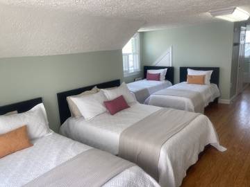 Beach Rental for 10 Guests in Virginia, USA, Picture 2