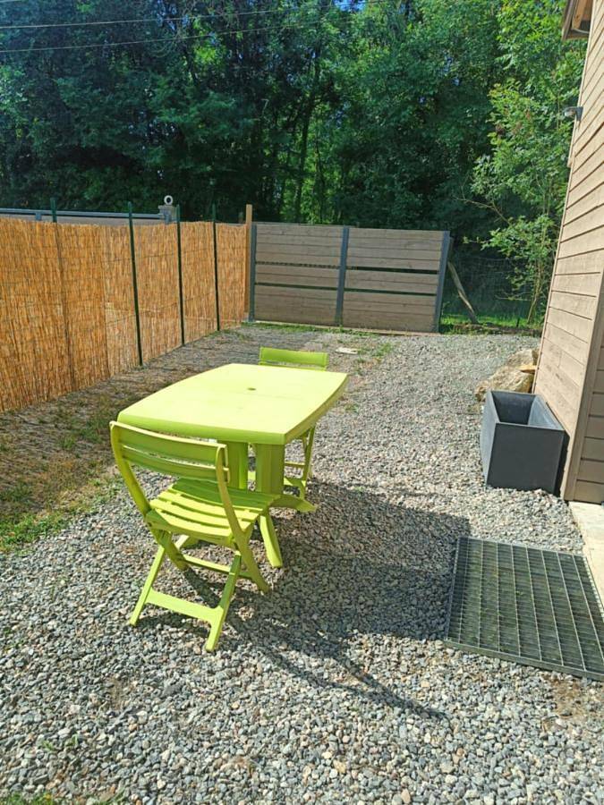 Location de vacances pour 4 personnes, avec jardin dans Marambat