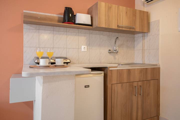 Studio für 3 Personen, mit Garten und Balkon in Kalamaki - 4