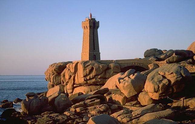 Hotel Restaurant Le Phare in Perros-Guirec, Côte de Granit Rose