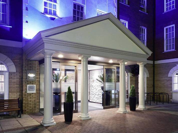 Hôtel pour 2 personnes, avec piscine et terrasse ainsi que sauna et jacuzzi