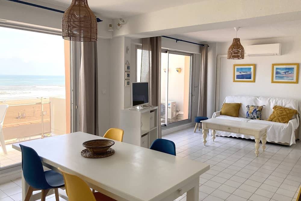 Geheel appartement, Waterfront, 58 m² appartement met airconditioning en een dubbel balkon in Narbonne Plage, Narbonne
