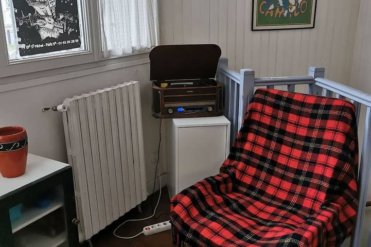 Apartamento entero, Apartment in pretty cottage in Montreuil, Sena-Saint Denis