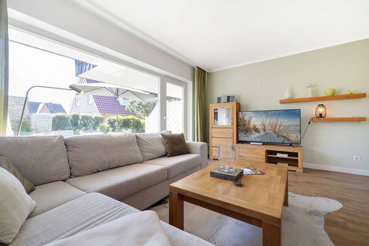 Ganze Wohnung, Ein schönes Appartement, das keine Wünsche offen lässt. in Wenningstedt, Sylt