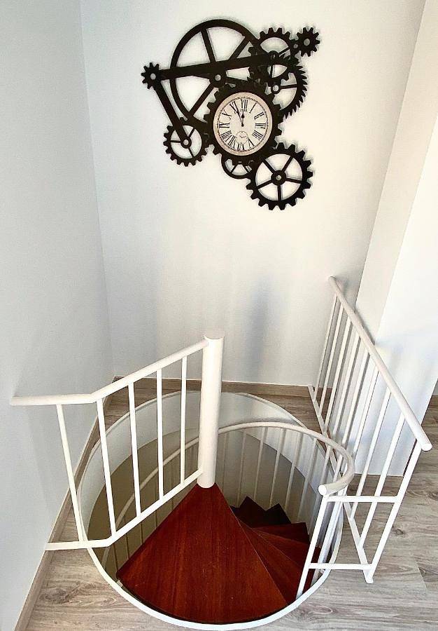 Ganze Wohnung, Spiral Stairs Duplex in Figueres, Oberampurien