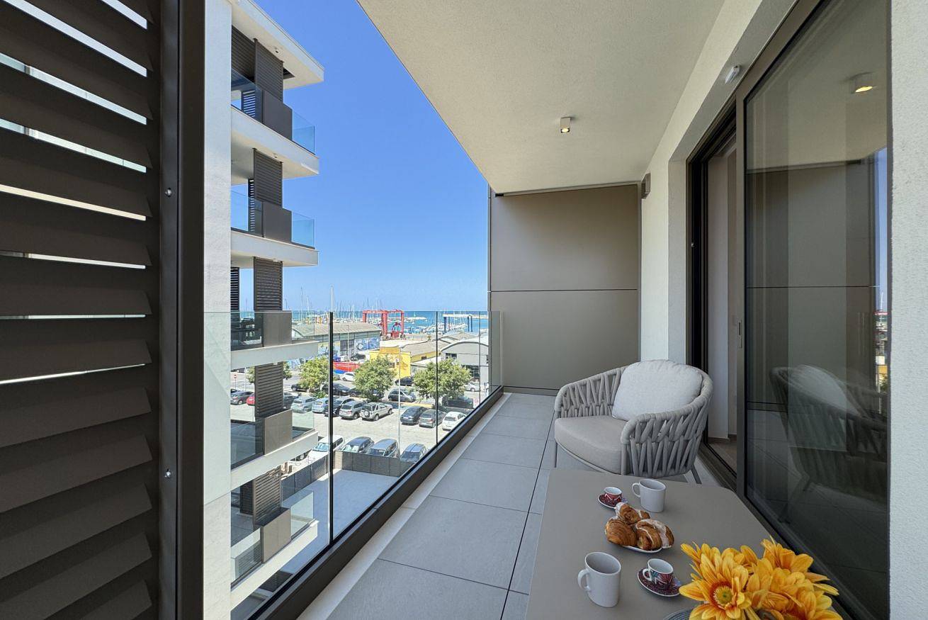 Appartamento intero, [Vista Mare] Moderno Wifi Ac Centro Città Parking in Civitanova Marche, Costa Adriatica Marche