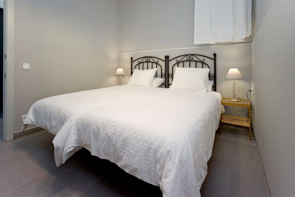 Apartamento entero, Gran Apartamento 6 Personas Gran Terraza in Esplugas de Llobregat, Bajo Llobregat