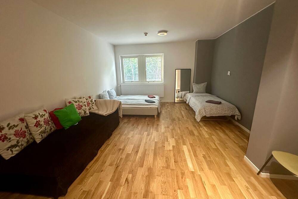 Ganze Wohnung, Big Studio Apartment in Sollentuna, Stockholm in Sollentuna kommun, Schwedische Ostsee