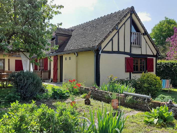 Gîte pour 9 personnes, avec Jardin
