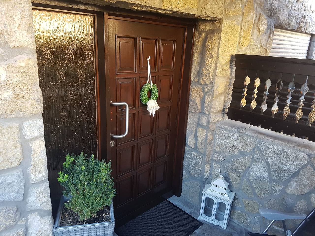 Apartamento entero, Apartamento 'Reblaus' con terraza privada y Wi-Fi in Markt Einersheim, Región Viticola de Franconia