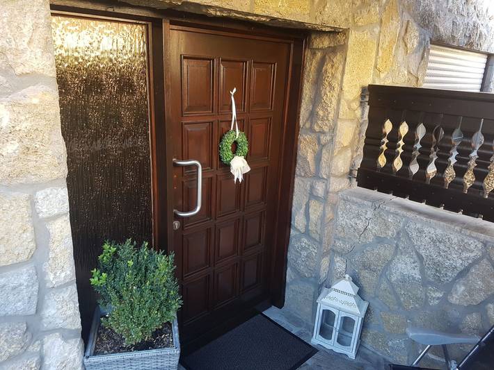 Ganze Wohnung, Ferienwohnung 'Reblaus' mit privater Terrasse und Wlan in Markt Einersheim, Fränkisches Weinland