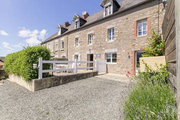 Gîte pour 5 personnes, avec jardin à Saussey