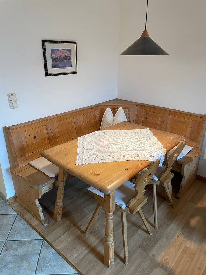 Geheel vakantieappartement, Vakantieappartement voor 3 personen met balkon in Ehrwald, Ammergauer Alpen (Oostenrijk)