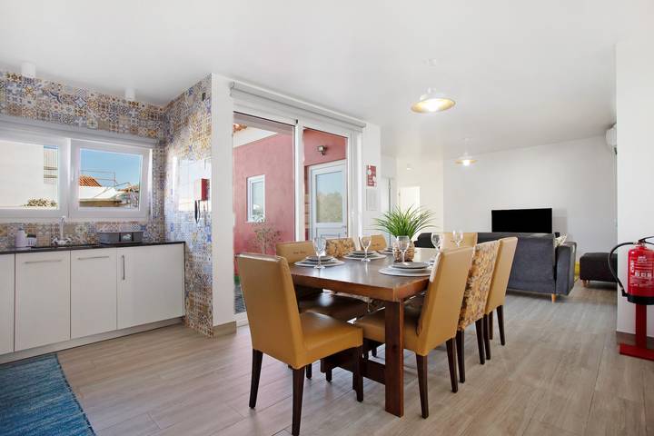 Ferienhaus "Casa Davó" mit Garten, Klimaanlage und Wlan in Amor, Leiria District