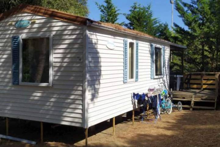 Mobil home pour 5 personnes à Laurens