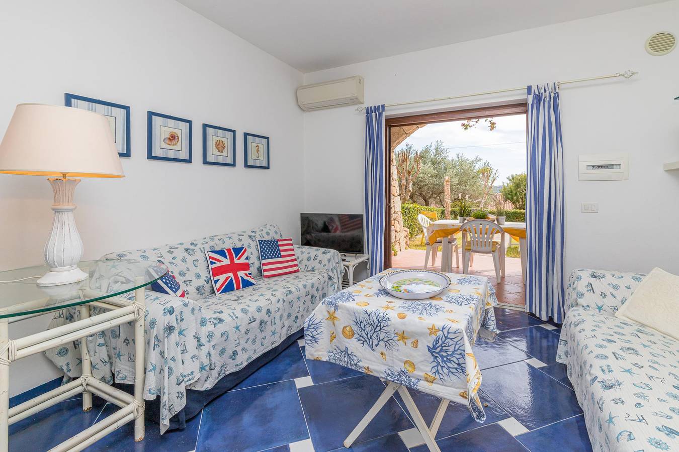 Ganze Wohnung, I Fari 98 600m From The Beach in Porto San Paolo, Loiri Porto San Paolo