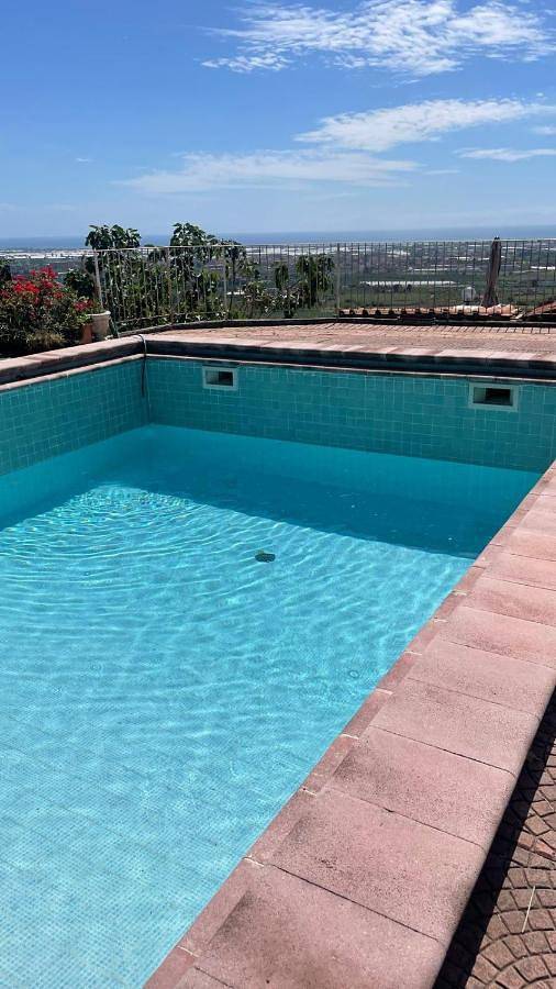 Double Room with Garden View in Pontecagnano Faiano, Costa tirrenica Campania