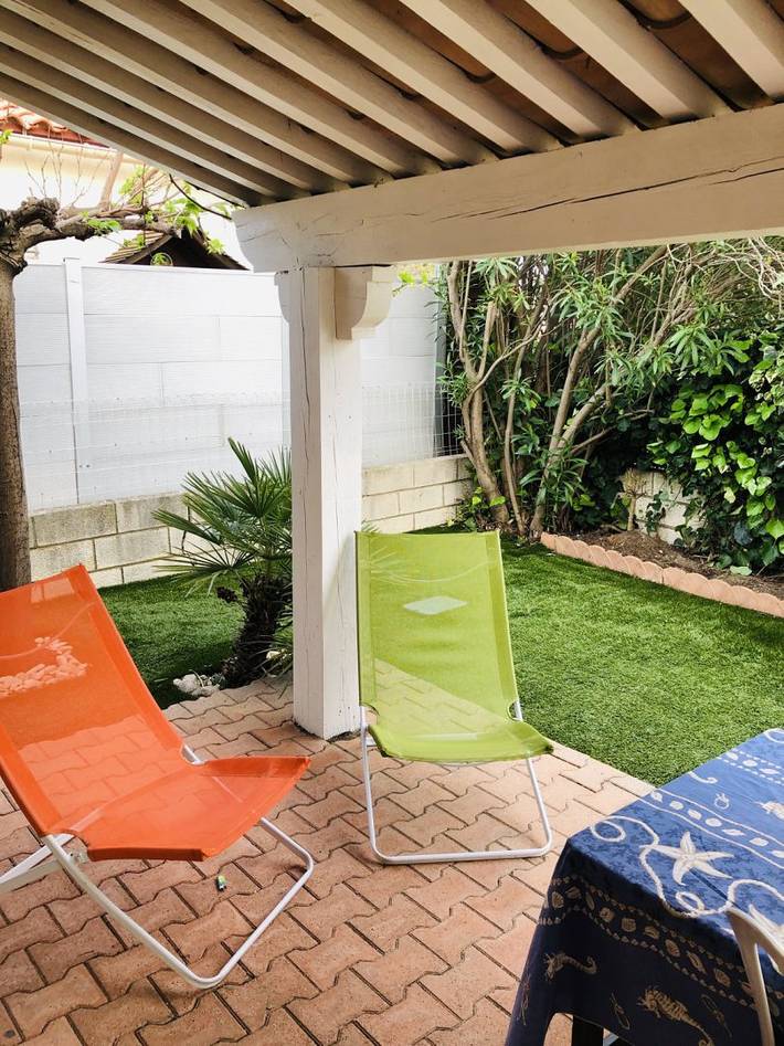 Location de vacances pour 7 personnes, avec terrasse et jardin à Sainte-Marie-la-Mer - 2