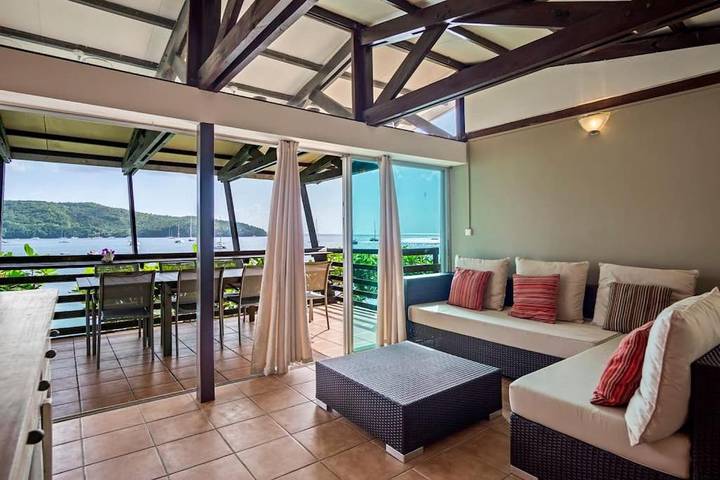 Location de vacances pour 7 personnes, avec terrasse ainsi que jardin et vue, animaux acceptés dans Grande Anse d'Arlet - 2