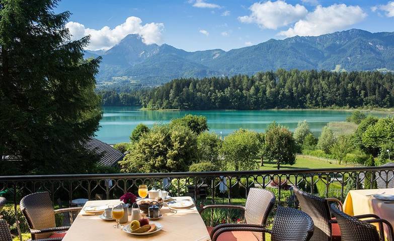 Hotel für 2 Personen, mit Balkon und Terrasse sowie Garten und Pool am Faaker See