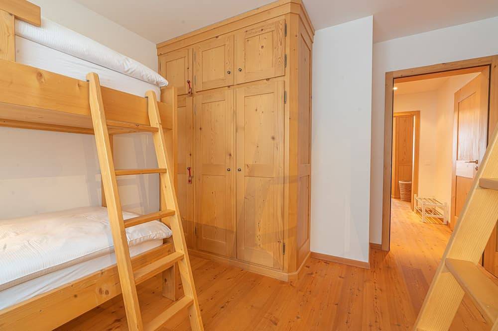 Apartamento entero, Apartamento de vacaciones Maloja para 1 - 4 personas con 2 dormitorios - Apartamento en casa unifami in Bregaglia, Saint Moritz