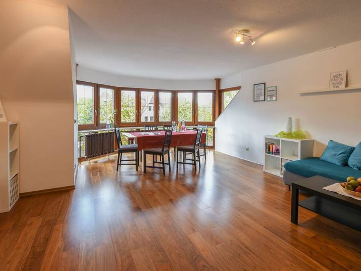 Ferienwohnung für 8 Personen, mit Balkon und Seeblick, kinderfreundlich in Immenstaad