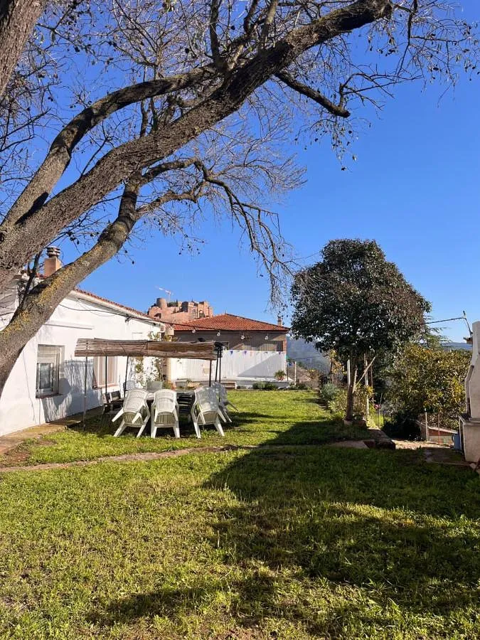 Villa für 11 Personen, mit Ausblick und Garten sowie Pool - 1