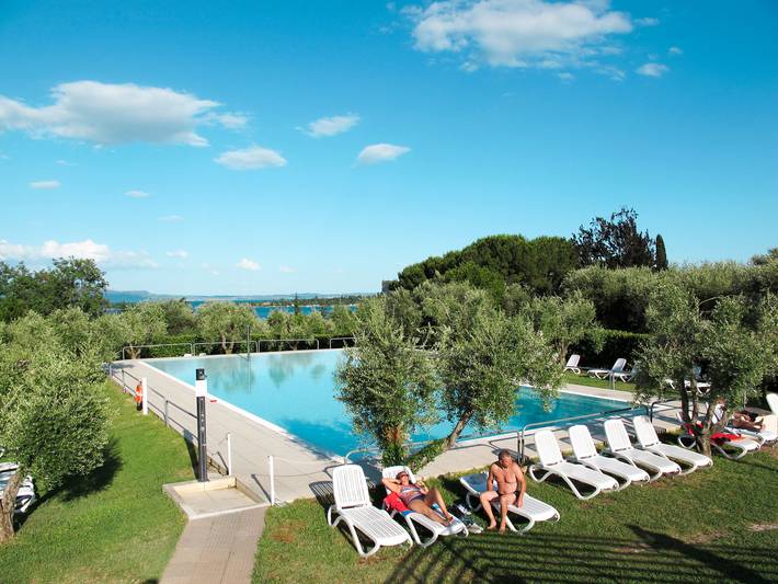 Ferienwohnung für 4 Personen, mit Garten und Kinderpool sowie Terrasse und Seeblick, mit Haustier in Manerba del Garda - 4