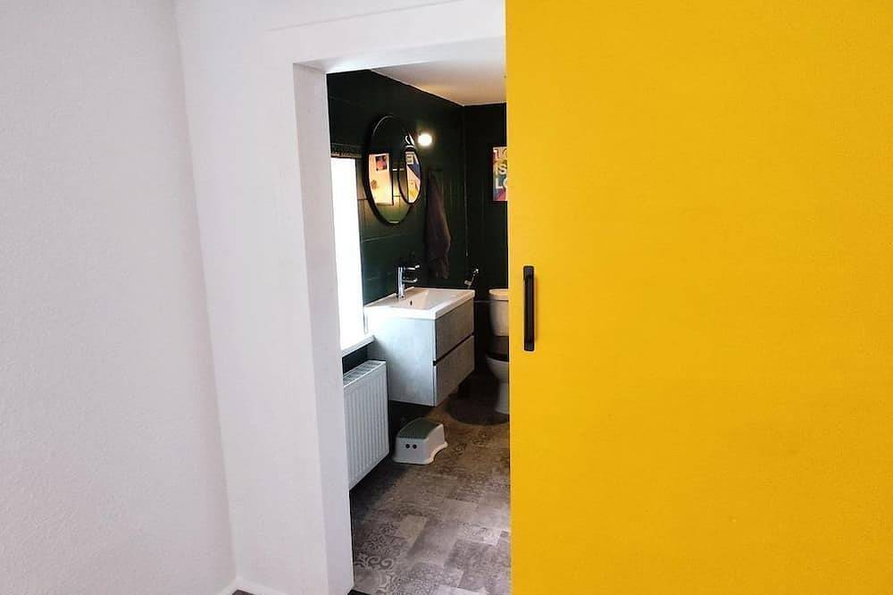 \"Fewo Korbweide\", Bad, Wc - Ferienhaus zur alten Korbmacherei in Freyburg (Unstrut), Saale-Unstrut