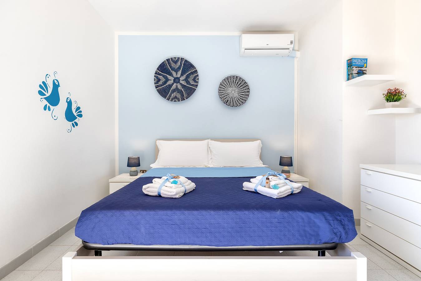 Appartamento intero, Appartamento 'Riviera House' con Wi-Fi e aria condizionata in Lido San Giovanni, Alghero